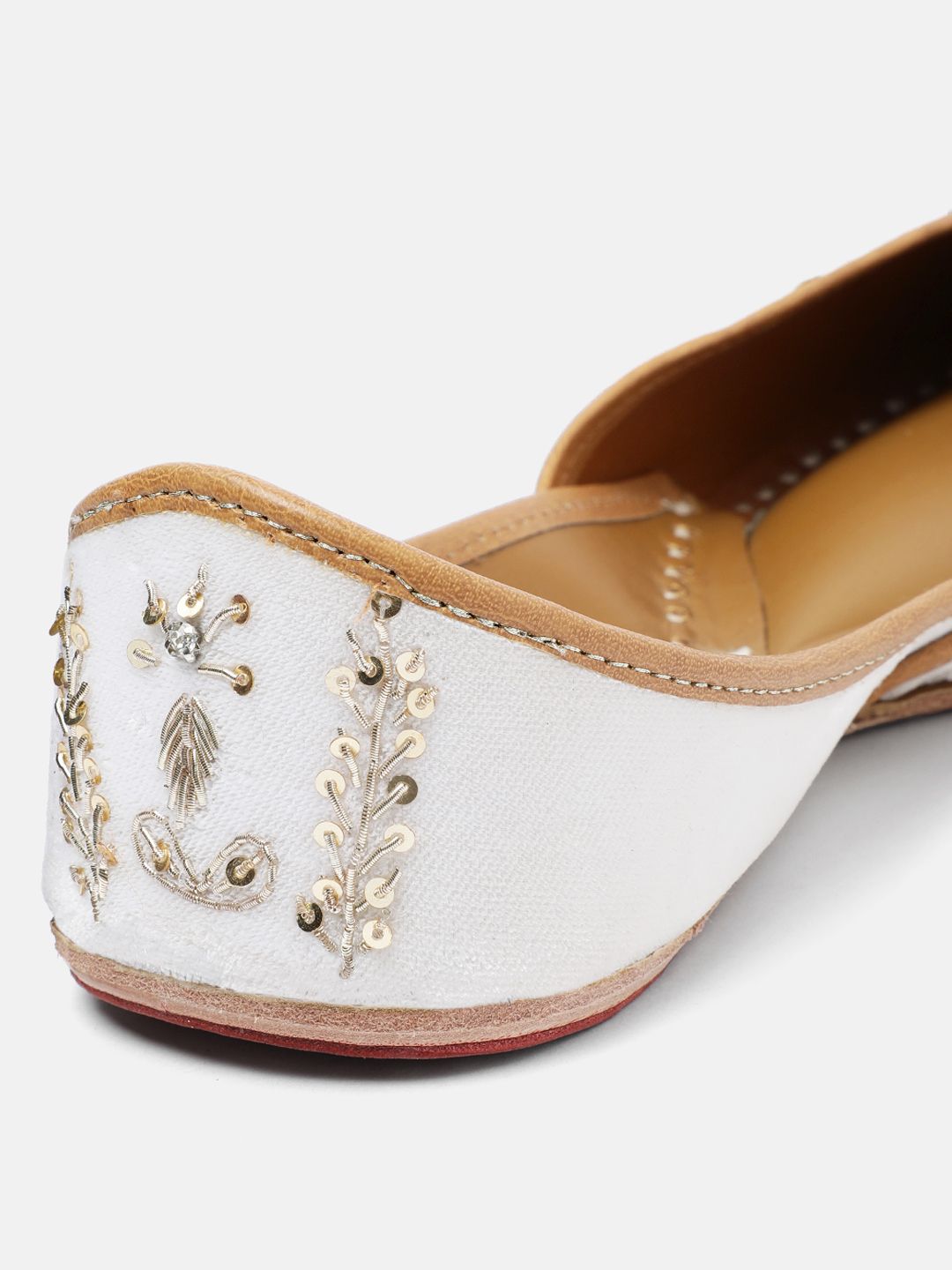 House of Pataudi Women Ethnic Embellished Mojaris