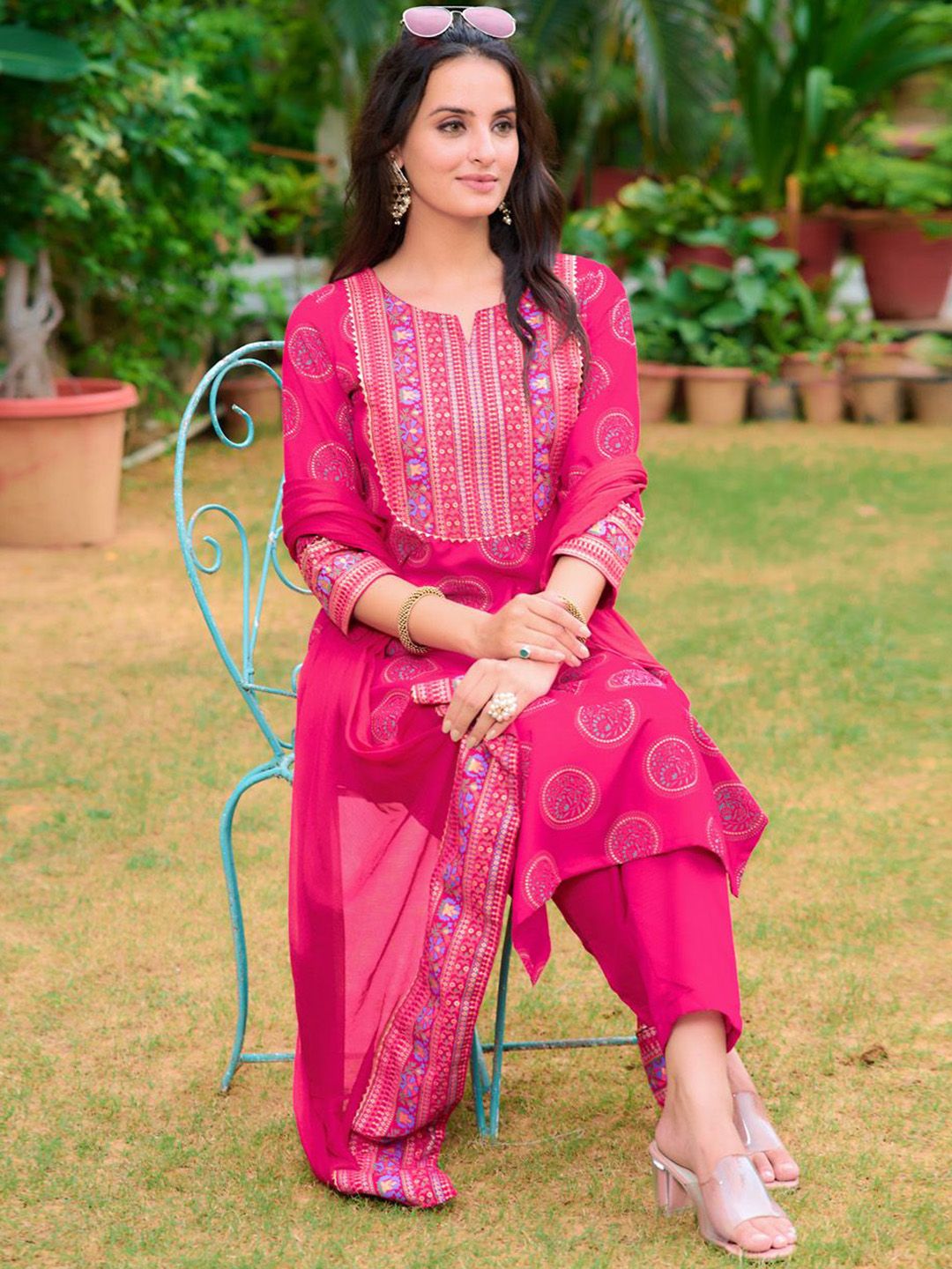 KALINI Floral Printed Gotta Patti Notch Neck Straight Kurta with Trousers & Dupatta