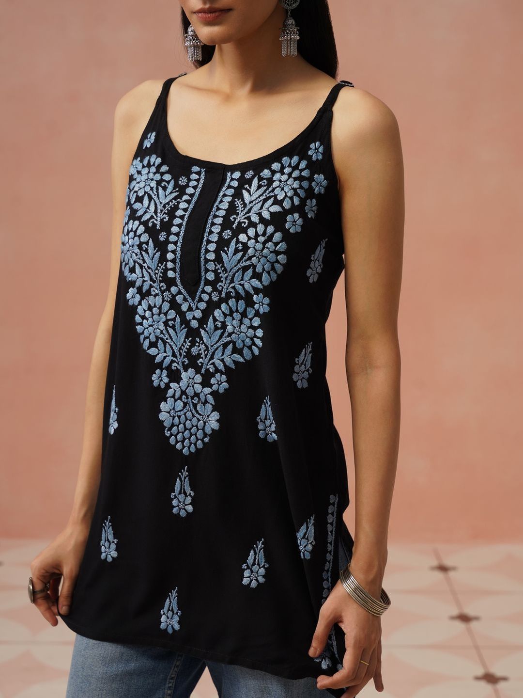 Rumah Wanita Chikankari Kurta Sulam Bunga