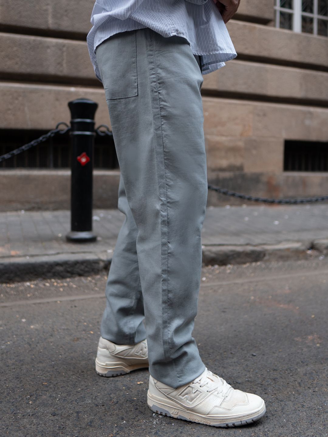 Powerlook Men Regular Fit Mid Rise Linen Trousers