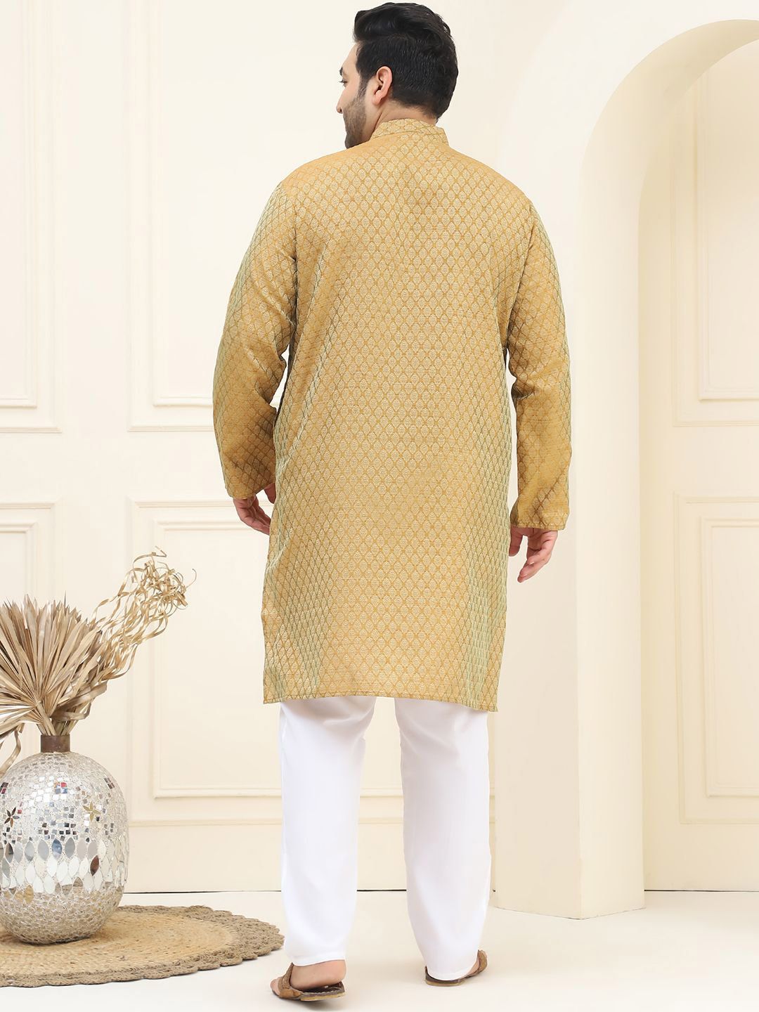 SOJANYA PLUS Motif Etnik Rekaan Tenunan Kurta Lurus Jacquard Dengan Pijama