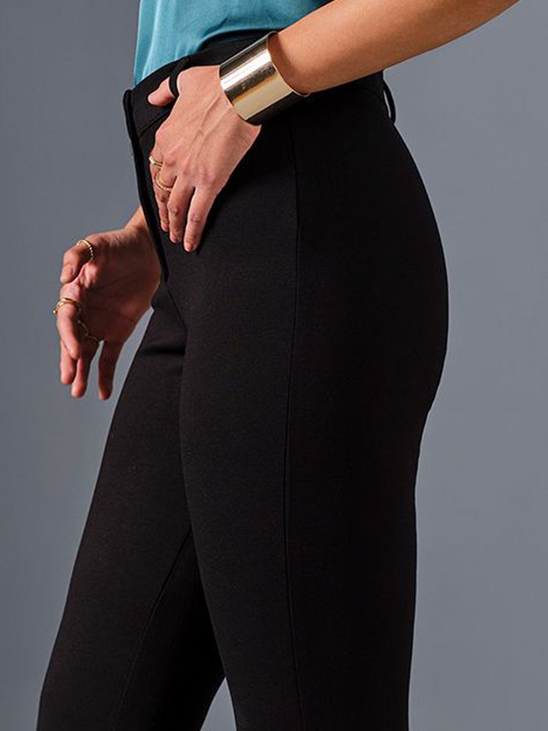 AND Women Mid-Rise Skinny Fit Trousers