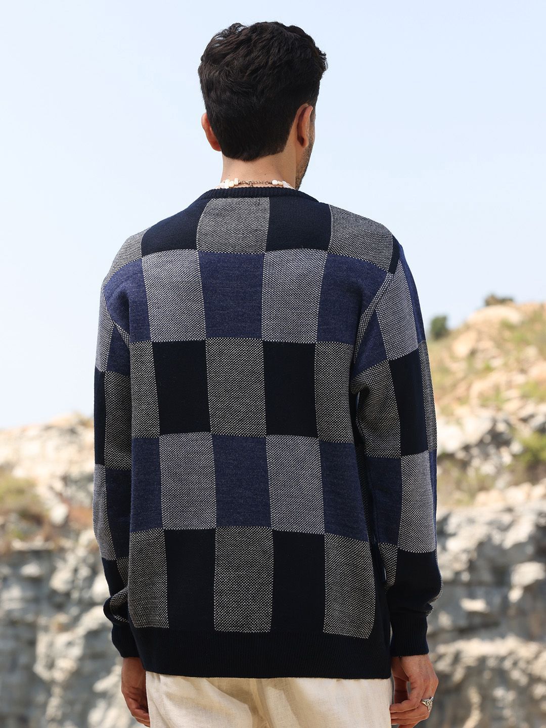 Campus Sutra Men Checked Woollen Pullover