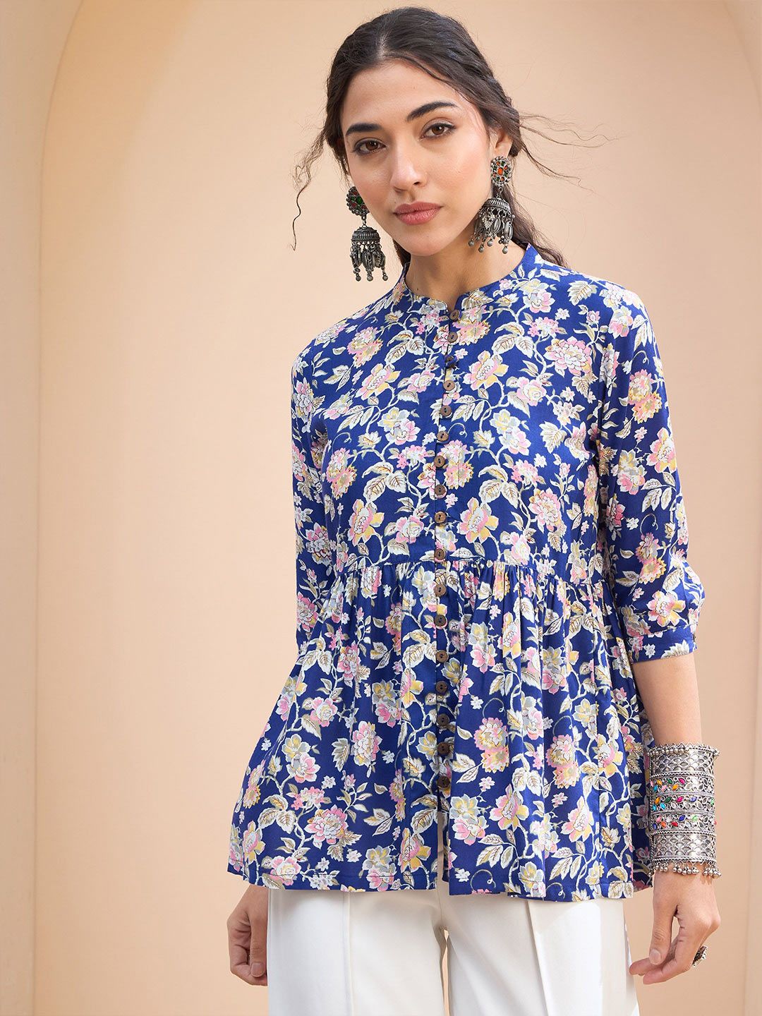 Shae by SASSAFRAS Floral Printed Pleated Kurti
