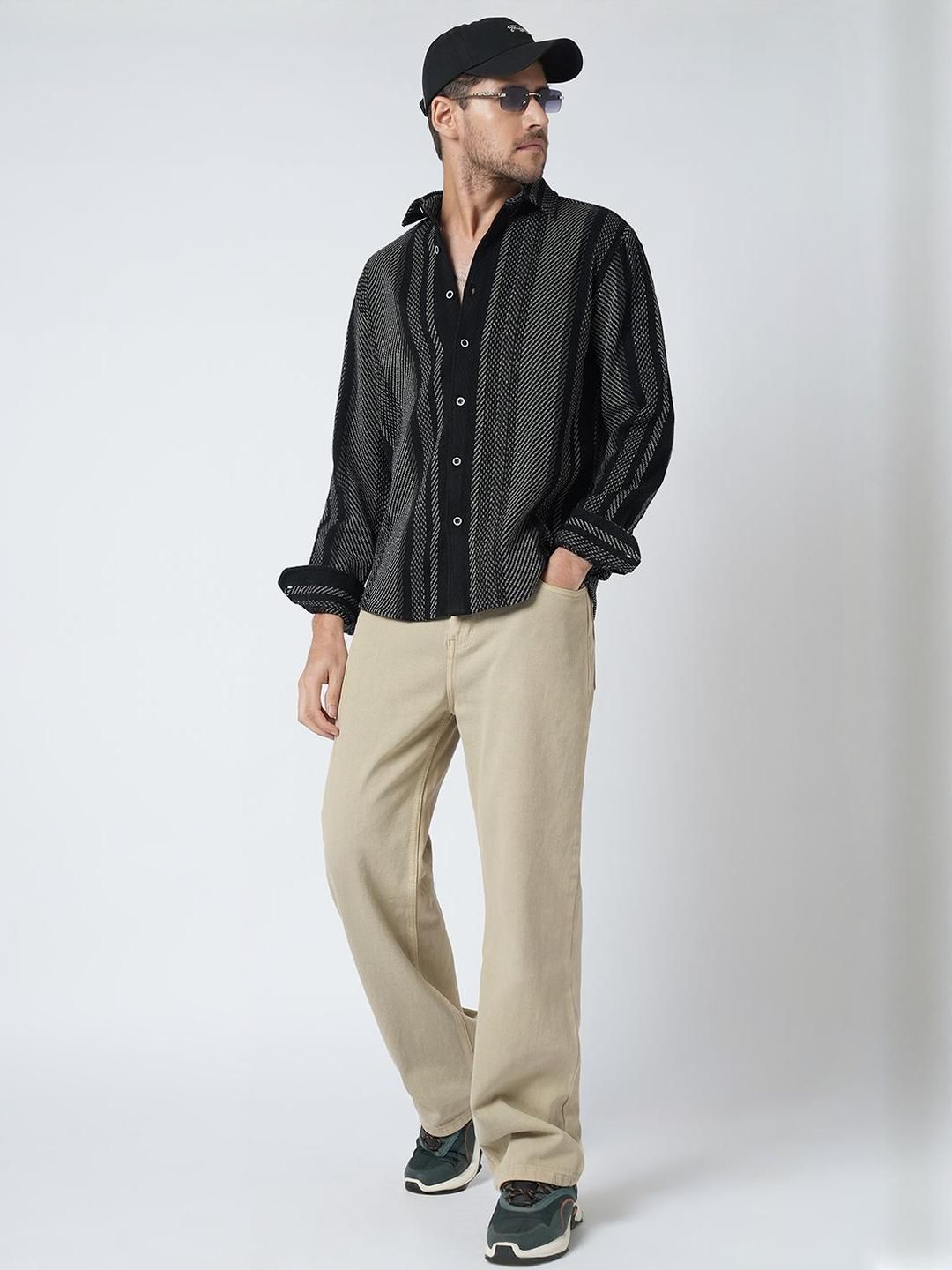 VASTRADO Men Classic Fit Vertical Striped Spread Collar Cotton Casual Shirt