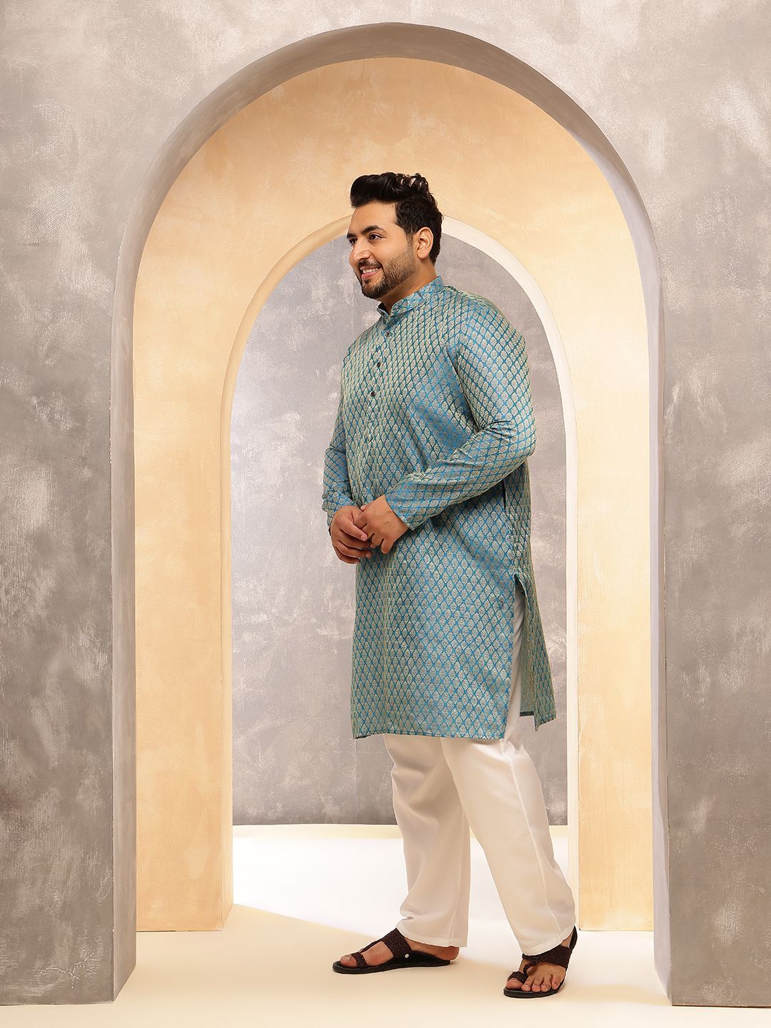 SOJANYA PLUS Men Ethnic Motifs Printed Festive Silk Straight Kurtas