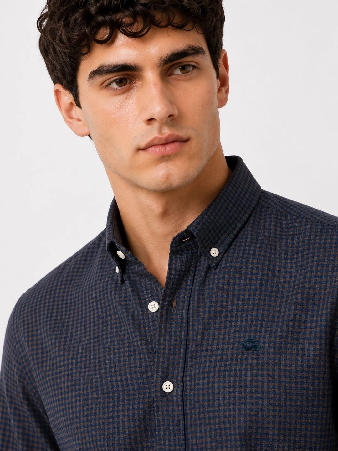 ADRO Men Navy & Brown Mini Checked Regular Fit Casual Cotton Shirt