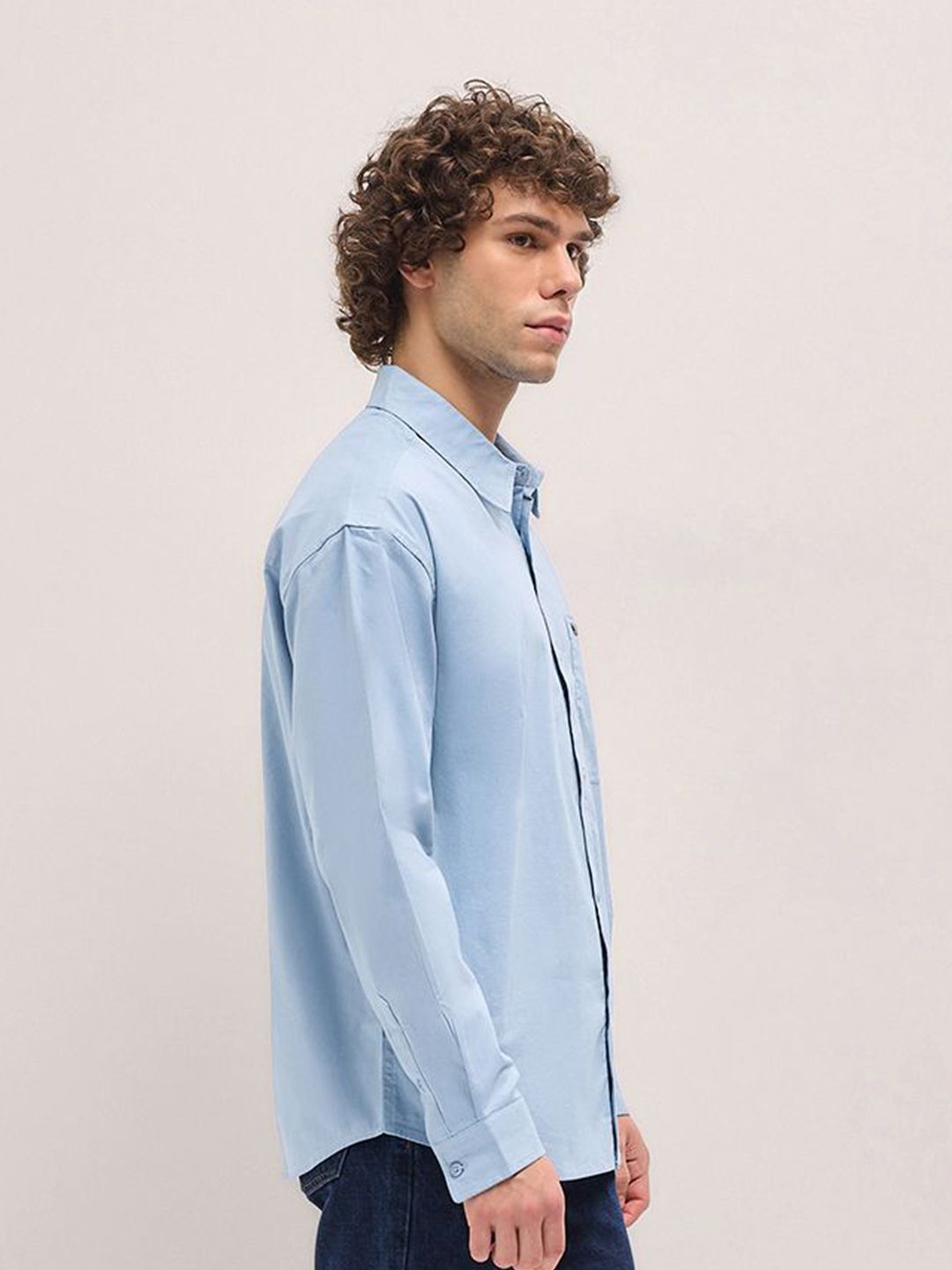 THE BEAR HOUSE Men Spread Collar Solid Cotton Relaxed Fit Casual Shirt