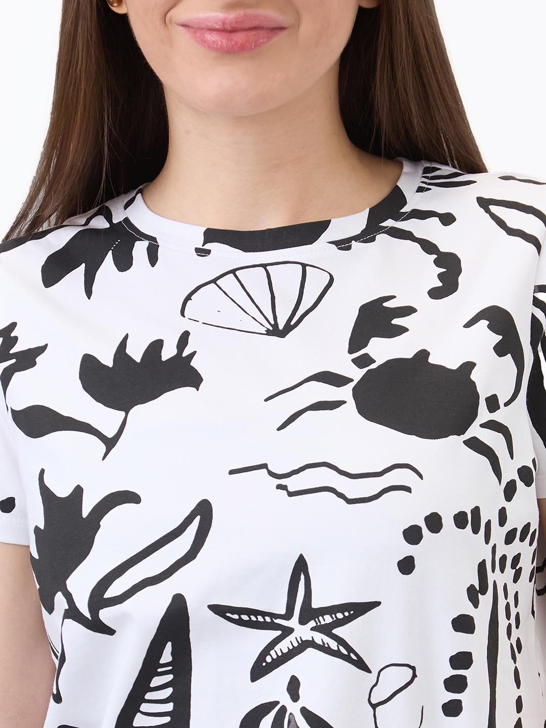 SPYKAR Women Regular Fit Abstract Printed Round Neck Cotton T-shirt