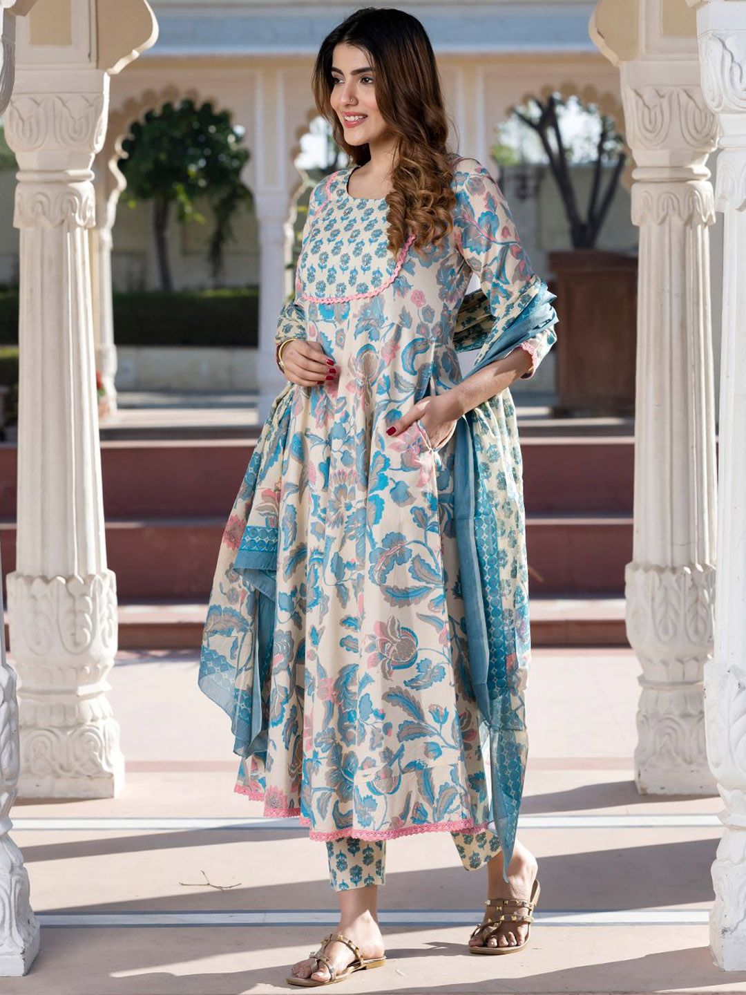 KALINI Women Floral Printed Regular Pure Cotton Kurta with Trousers & With Dupatta