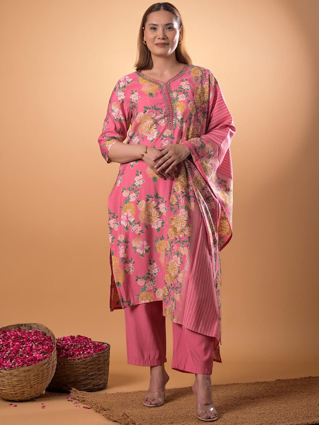 Mamicha Women Embroidered Regular Thread Work Pure Cotton Kurta with Palazzos With Dupatta