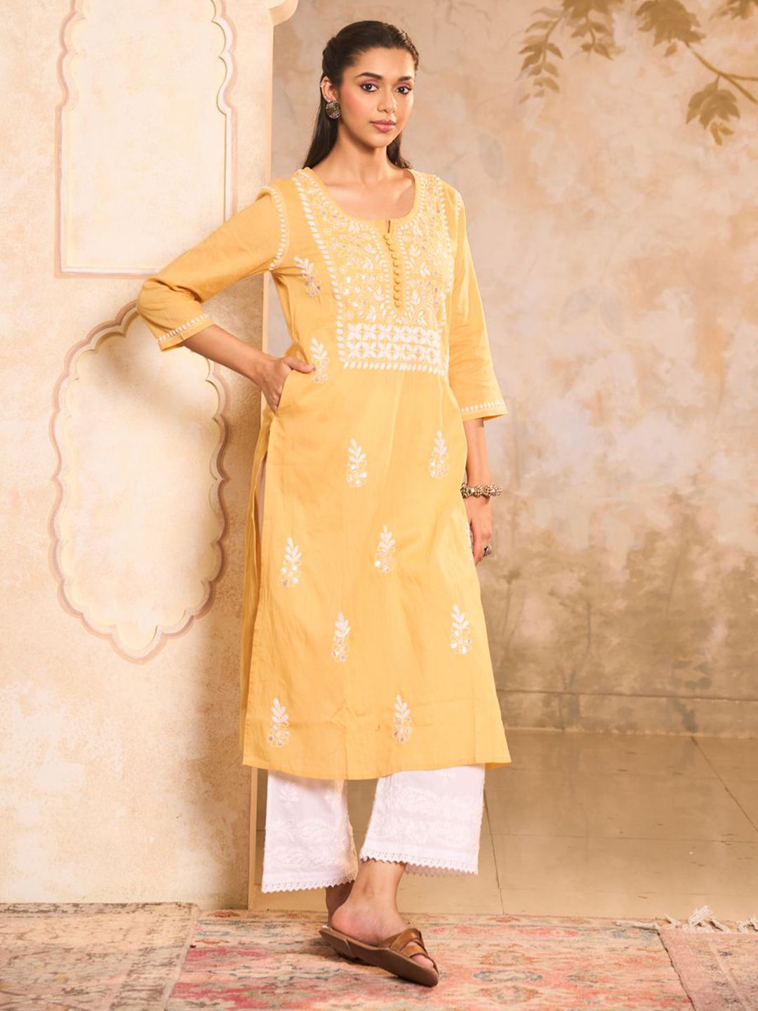 Rumah Wanita Chikankari Cotton Kuning Chikankari Sulam Kurta