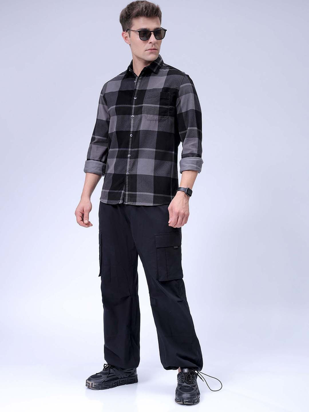 The Indian Garage Co Men Spread Collar Checked Casual Shirt