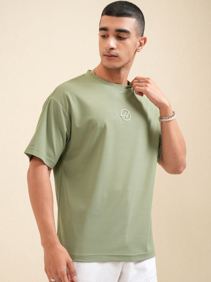 HIGHLANDER Men Solid Round Neck Relaxed Fit T-Shirt