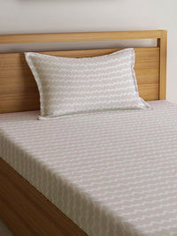 Myntra Elegant Homes Beige Chevron Polycotton Breathable 300 TC Dilengkapi Cadar Single Halus dengan Sarung Bantal-220 x 150 cm