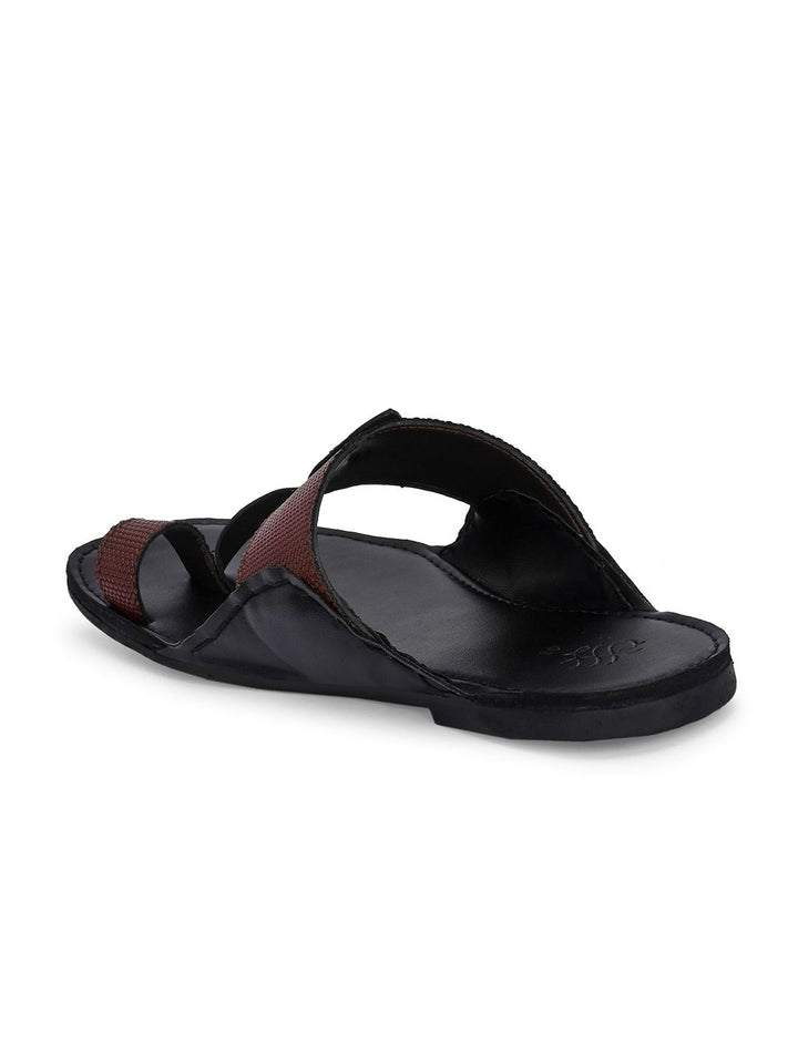 House of Pataudi Men Casual Slip On Kolhapuris