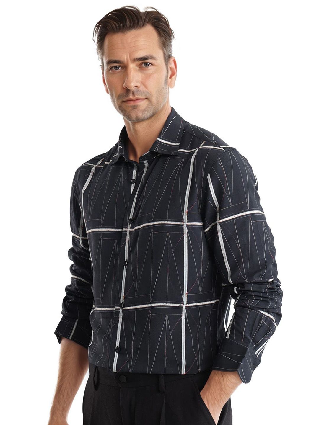 RARE RABBIT Men Comfort Spread Collar Checked Casual Shirt