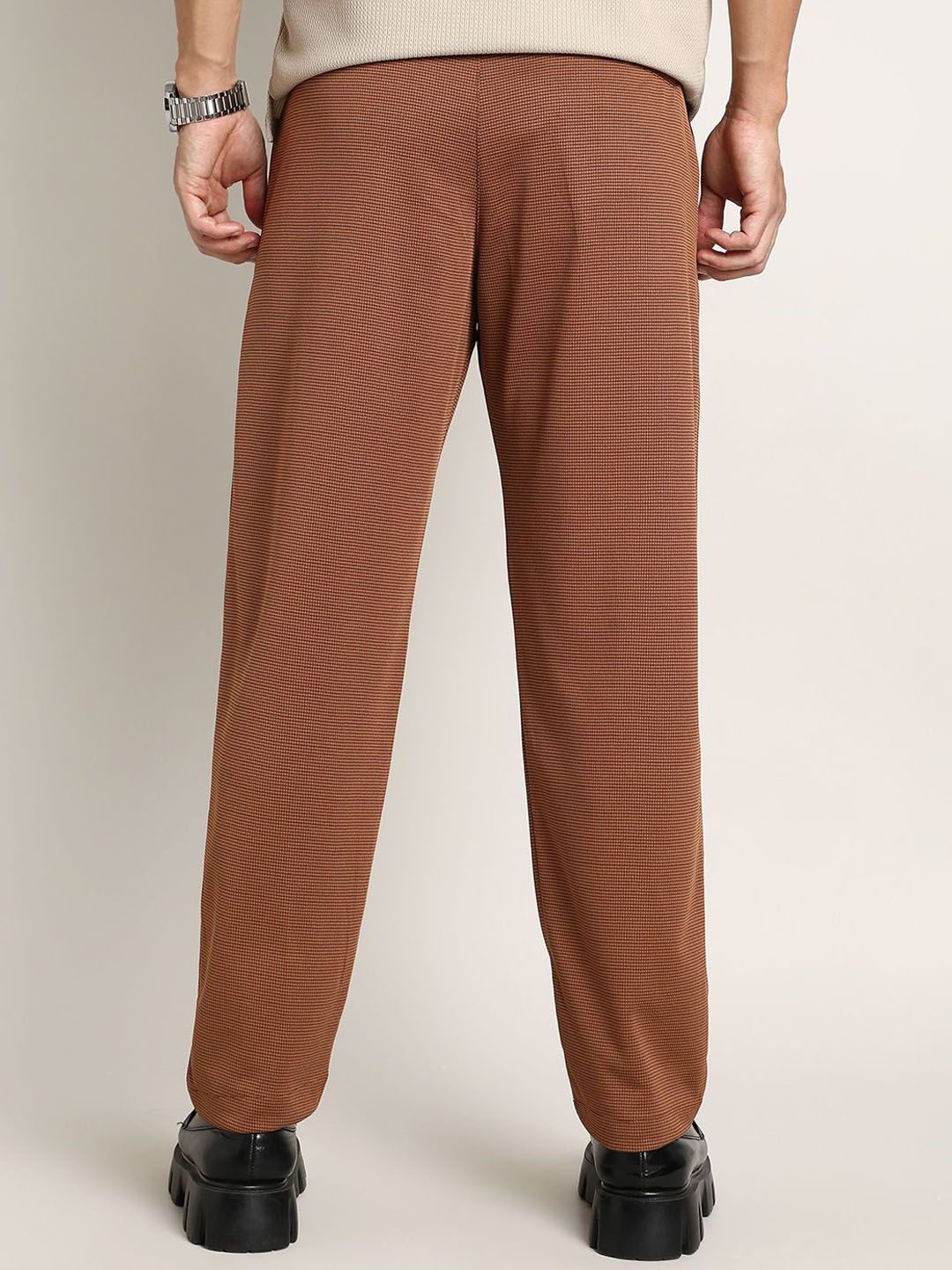 Campus Sutra Men Comfort Cargos Trousers