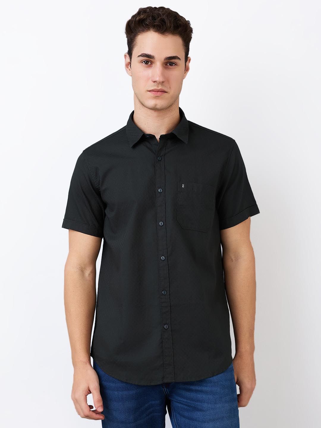 SPYKAR Men Spread Collar Textured Cotton Casual Shirt