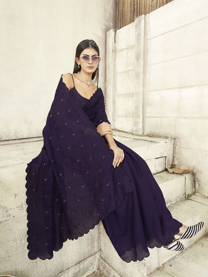 Tikhi Imli Embroidered Mirror Work Saree