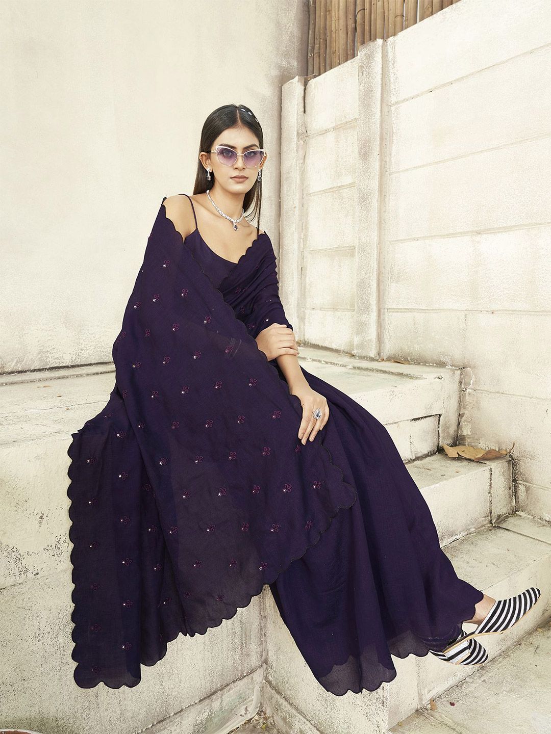 Tikhi Imli Embroidered Mirror Work Saree