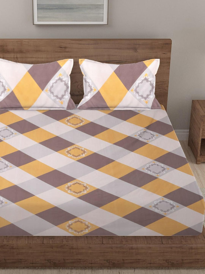 Myntra Elegant Homes Multicolor Printed Flat 300 TC King Bedsheet With 2 Pillow Covers