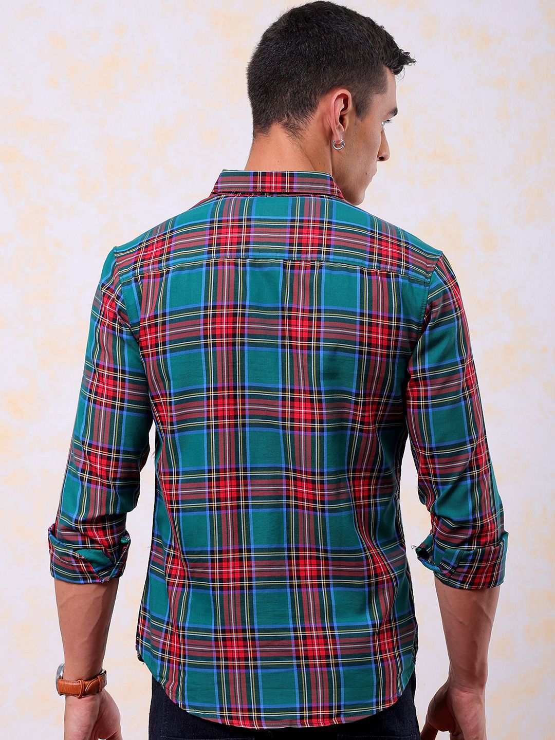 The Indian Garage Co Men Slim Fit Tartan Checks Opaque Checked Casual Shirt
