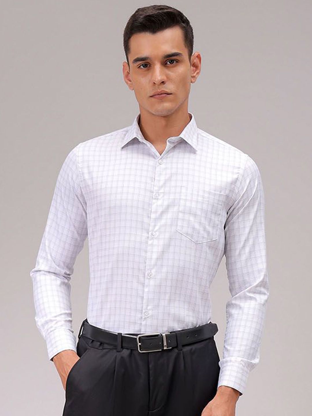 The Indian Garage Co. X Luxe Men Cutaway Collar Checked Slim Fit Formal Shirt