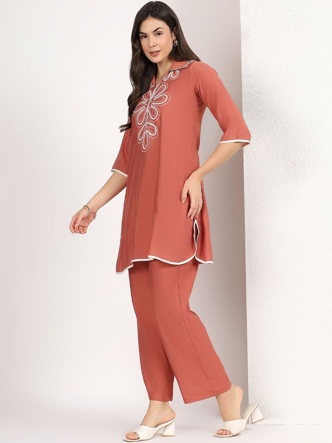 Mamicha Embroidered Tunic with Trousers
