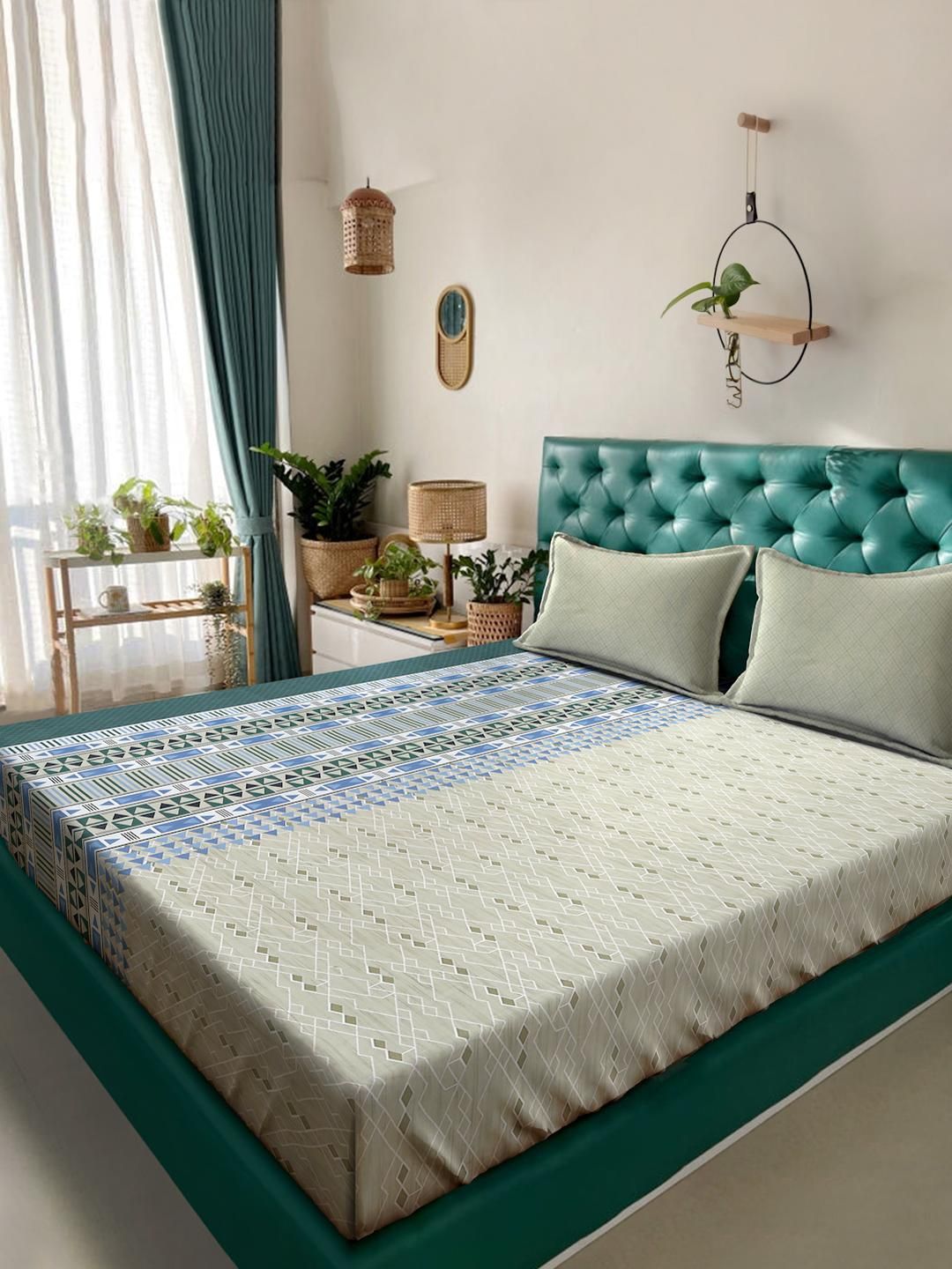 KLOTTHE Olive Green Geometric 400 TC Super King Bedsheet with 2 Pillow Covers