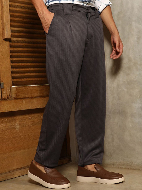 Campus Sutra Men Solid Relaxed Fit Comfort Trousers