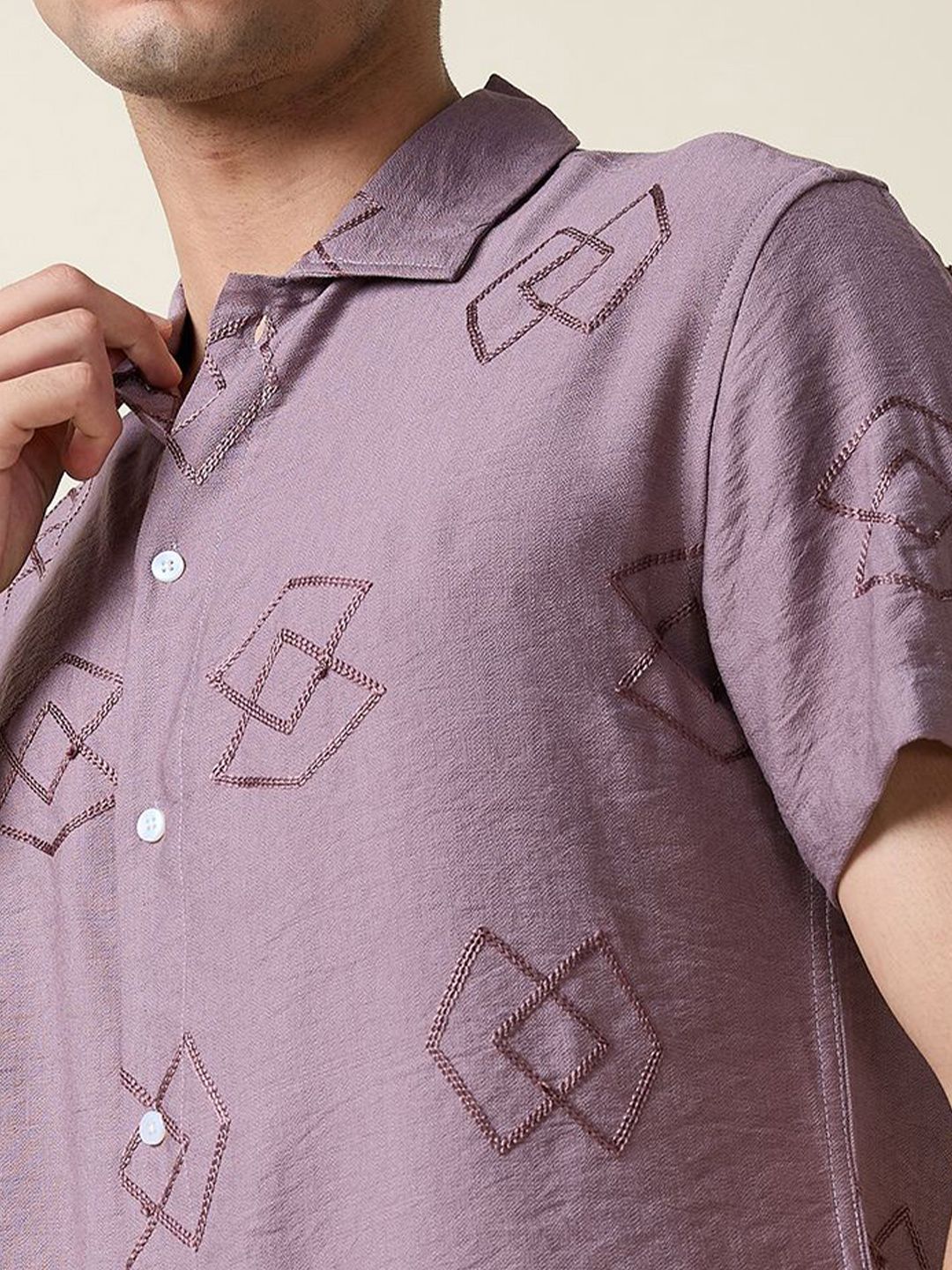 Thomas Scott Men Embroidered Regular Fit Casual Shirt