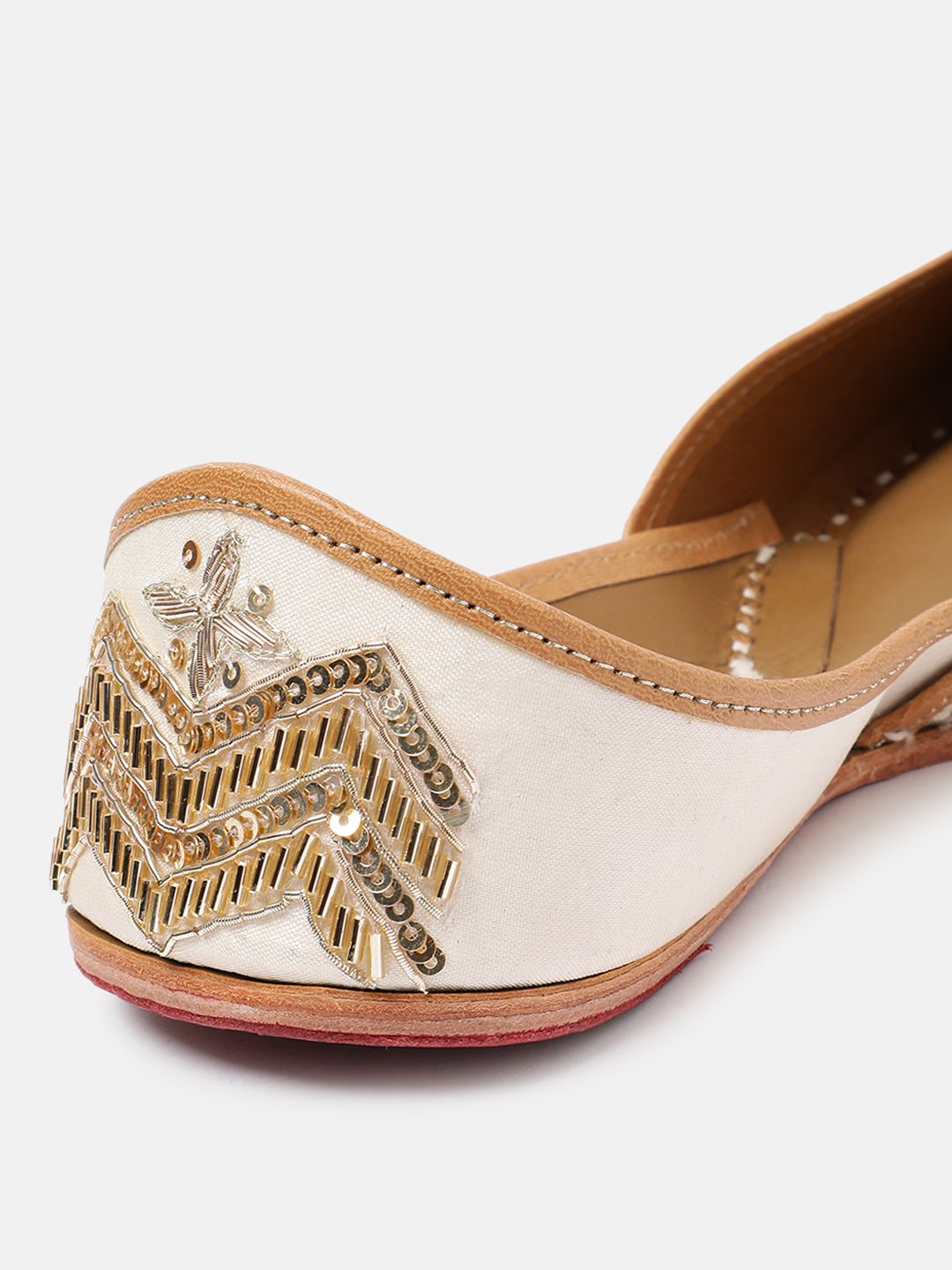House of Pataudi Women Embellished Ethnic Mojaris