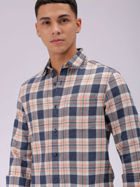 The Indian Garage Co Men Cutaway Collar Checked Cotton Slim Fit Casual Shirt