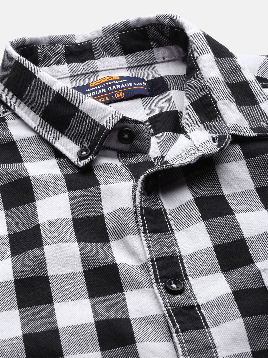 The Indian Garage Co Men White & Black Slim Fit Checked Casual Shirt