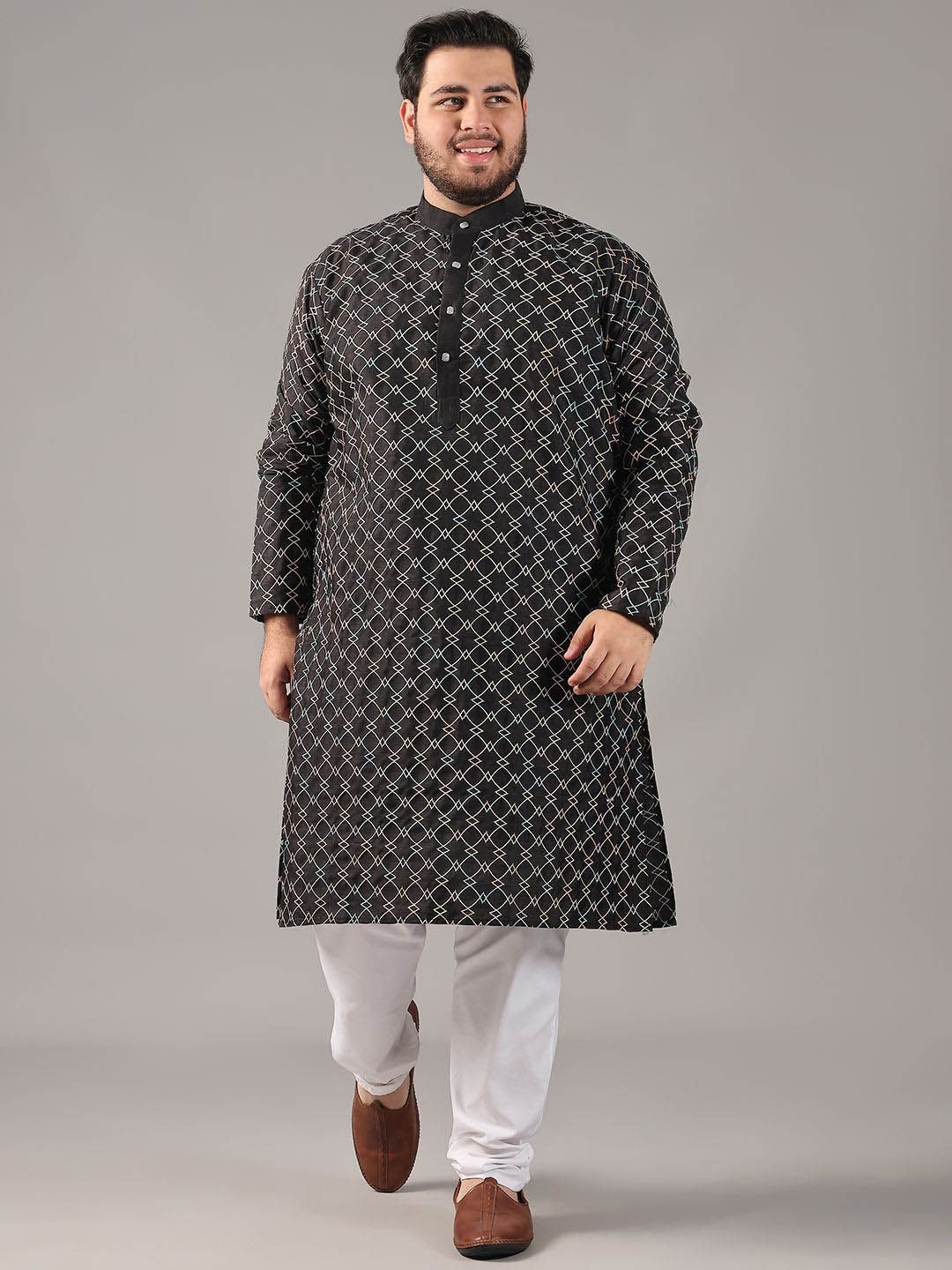 SOJANYA PLUS Size Geometric Embroidered Band Collar Thread Work Straight Kurta