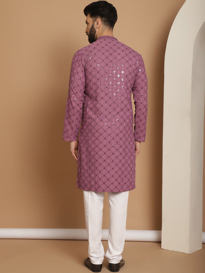 Motif Etnik Anouk Bersulam Kurta Lurus Kapas Tulen Dengan Churidar