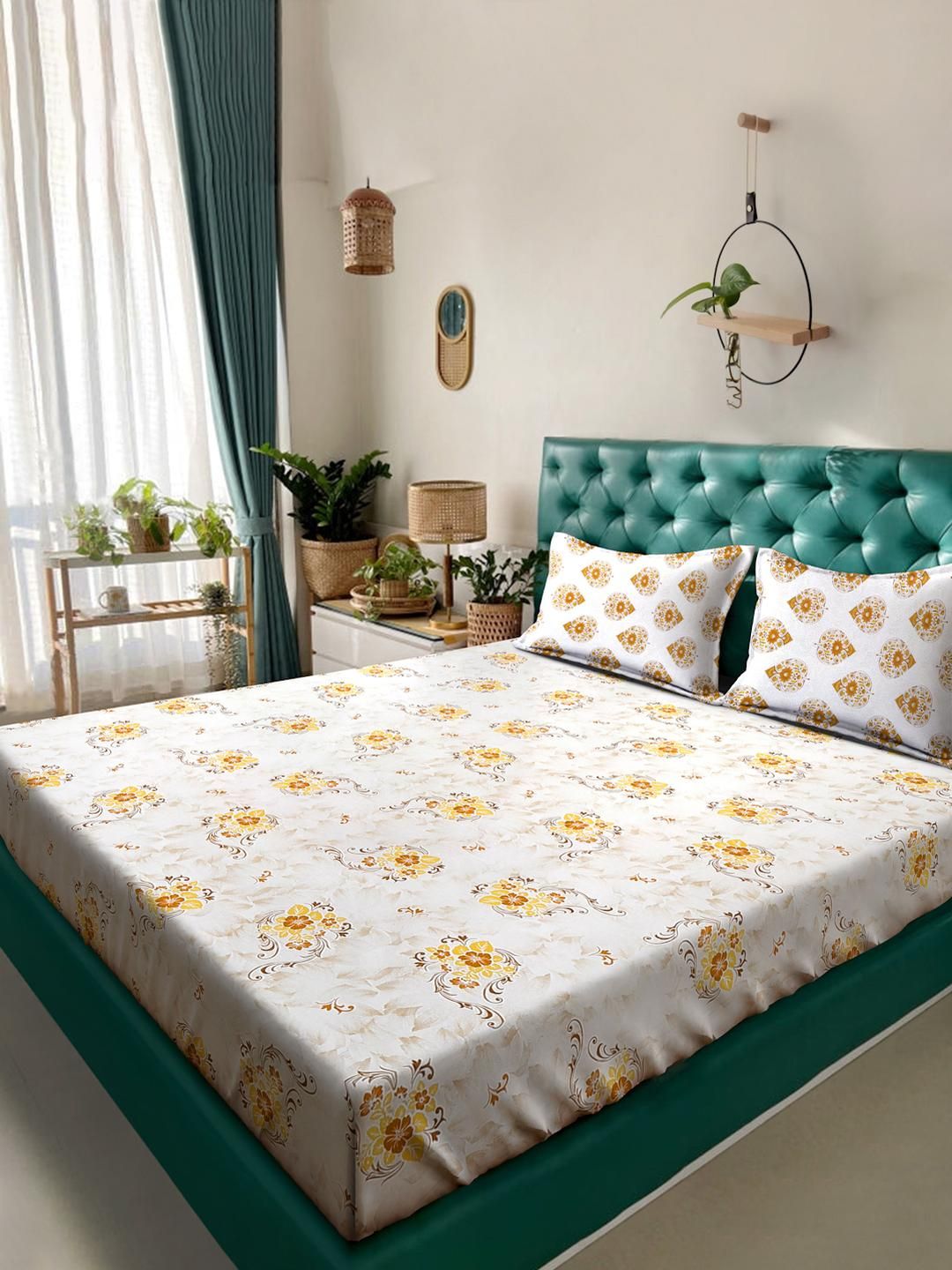 KLOTTHE Cadar Raja Bunga Kuning & Putih dengan 2 Sarung Bantal