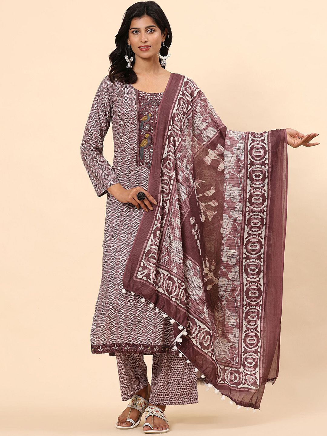 Mamicha Women Printed Regular Thread Work Pure Cotton Kurta with Palazzos & With Dupatta