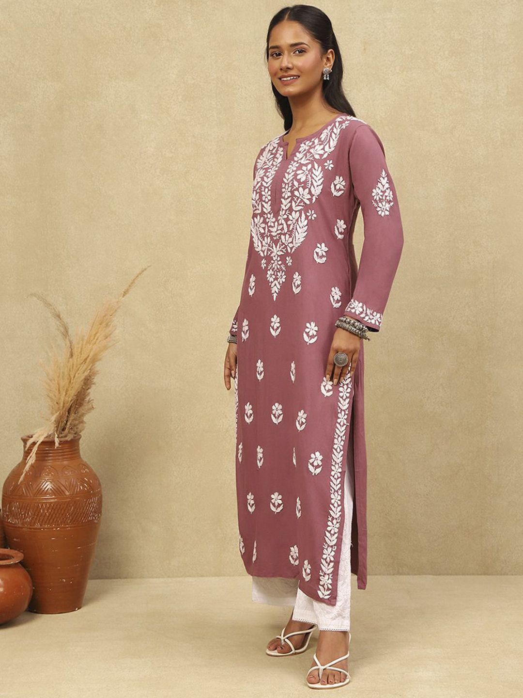 House of Chikankari Women Purple Rayon Chikankari Embroidered Kurta