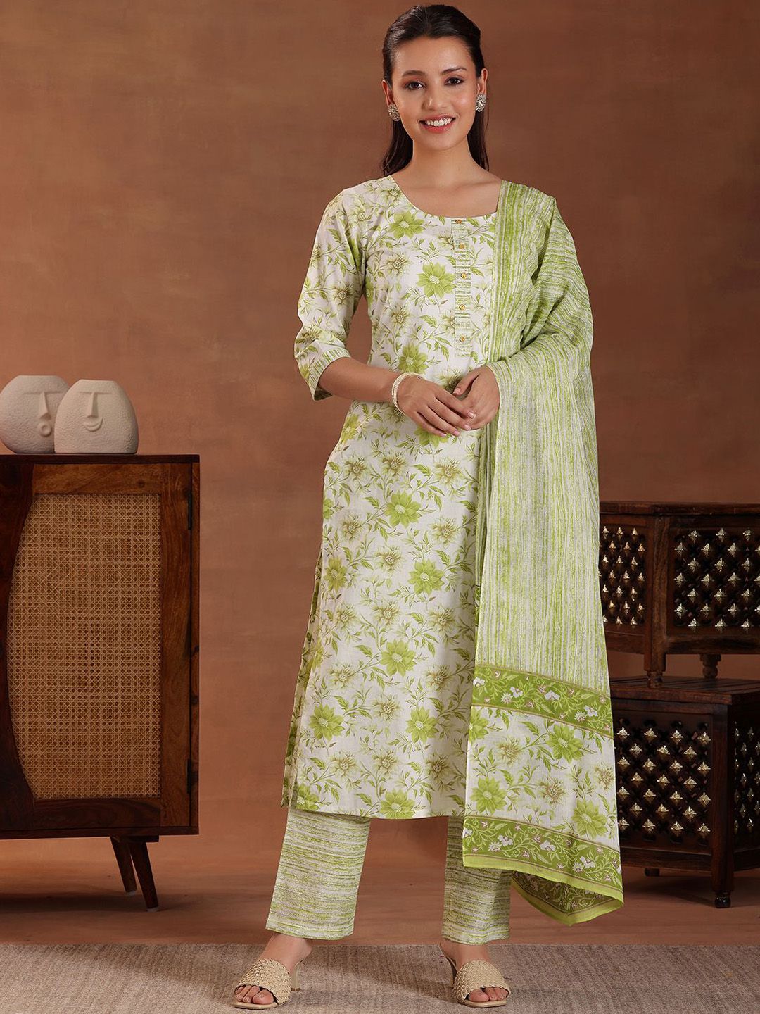 Libas Floral Printed Pure Cotton Straight Kurta With Trousers & Dupatta