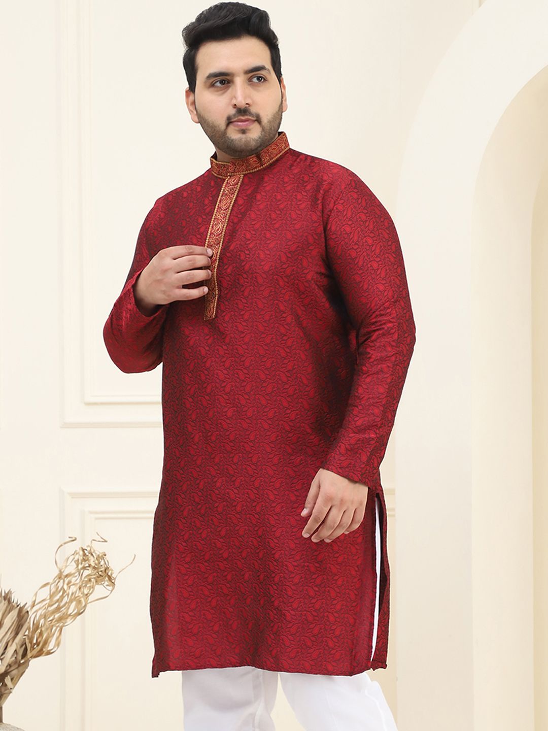 SOJANYA PLUS Size Ethnic Motifs Woven Design Band Collar Straight Kurta