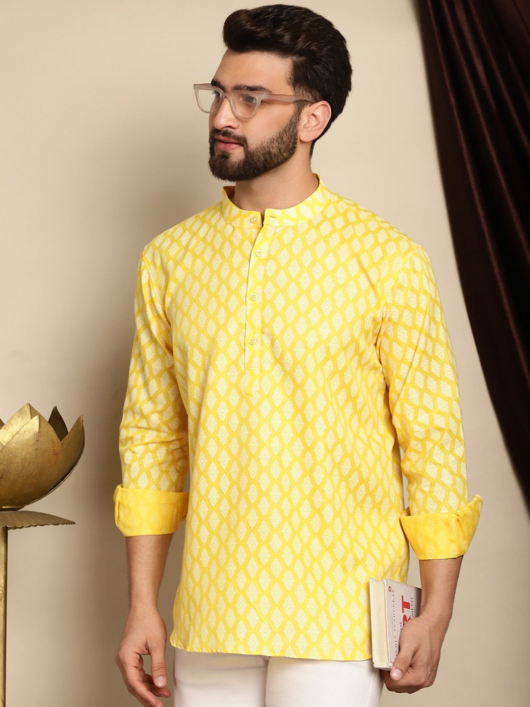 Anouk Yellow Floral Printed Cotton Linen Straight Short Kurta
