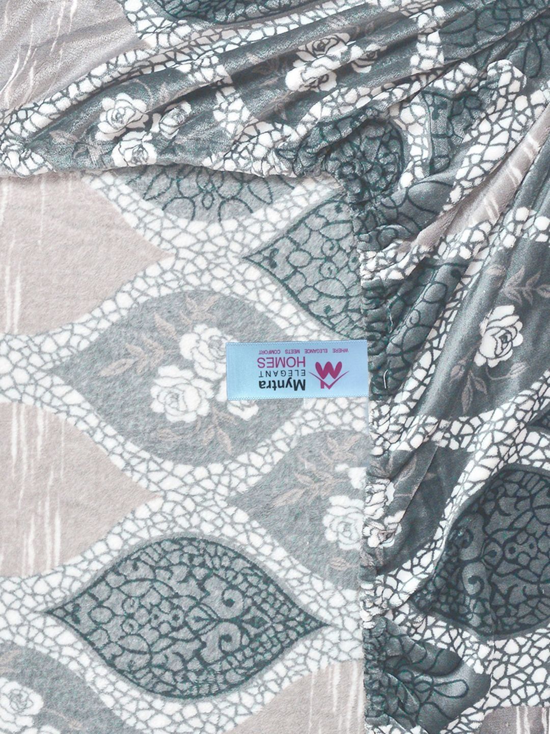 Myntra Elegant Homes Grey Geometric Dipasang Set Cadar King Woolen 300TC- 250X225cm