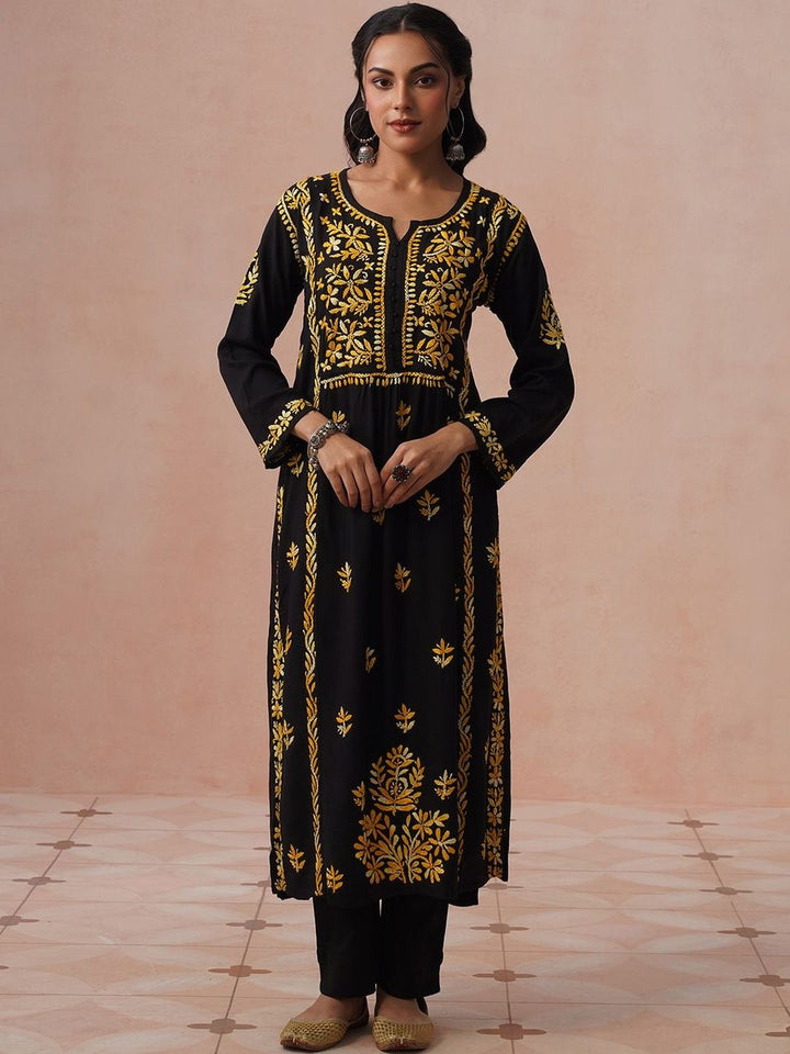 Rumah Wanita Chikankari Sulam Kurta Chikankari