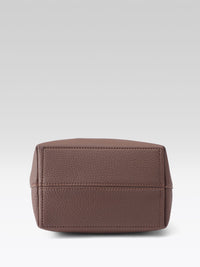 DressBerry Textured Bucket Handheld Bag with Pouch