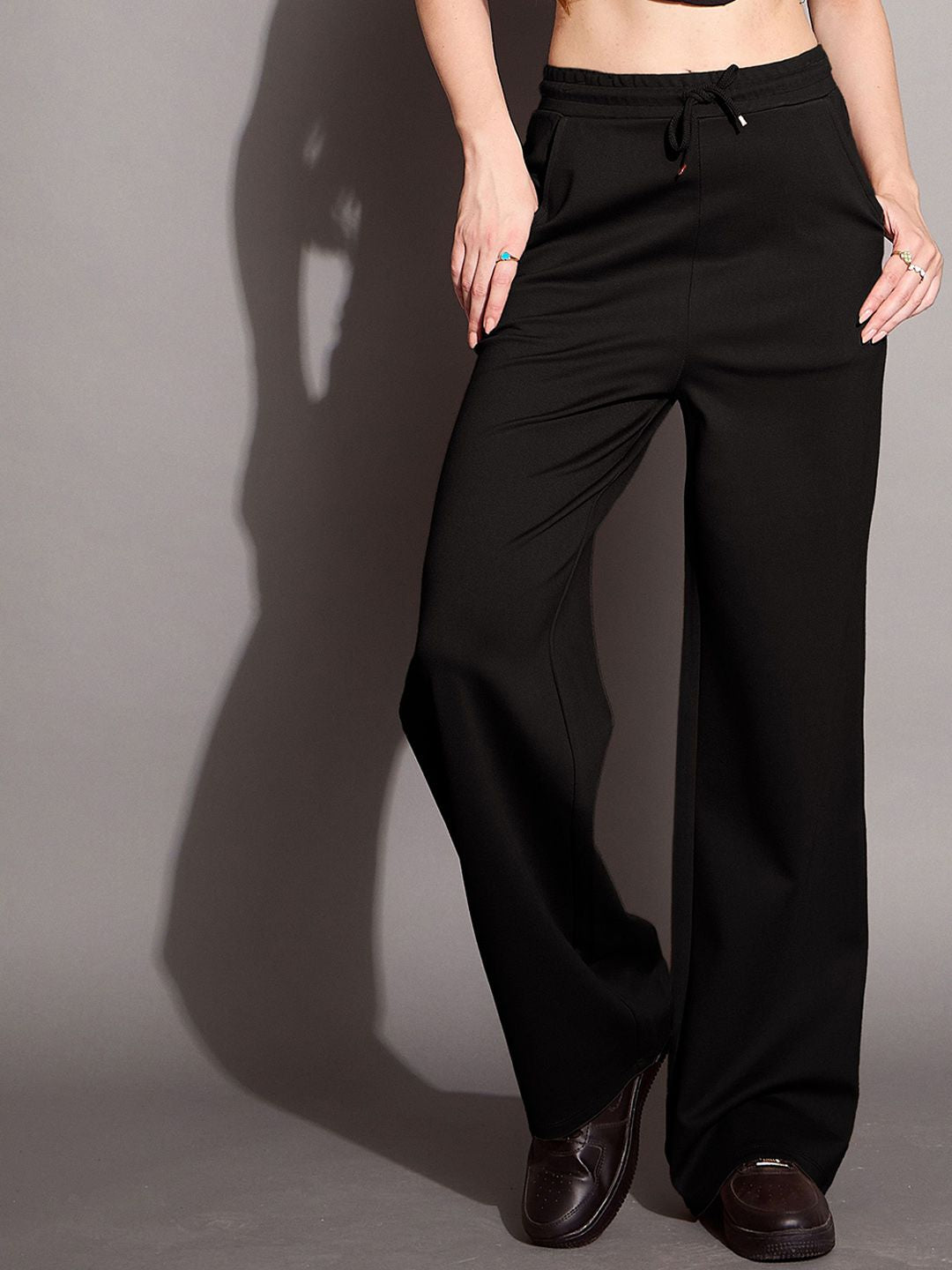 SASSAFRAS BASICS Women Relaxed Fit Mid Rise Track Pants