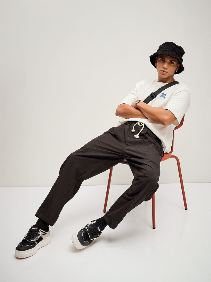 THE BEAR HOUSE Men Solid Loose Fit Mid Rise Trouser