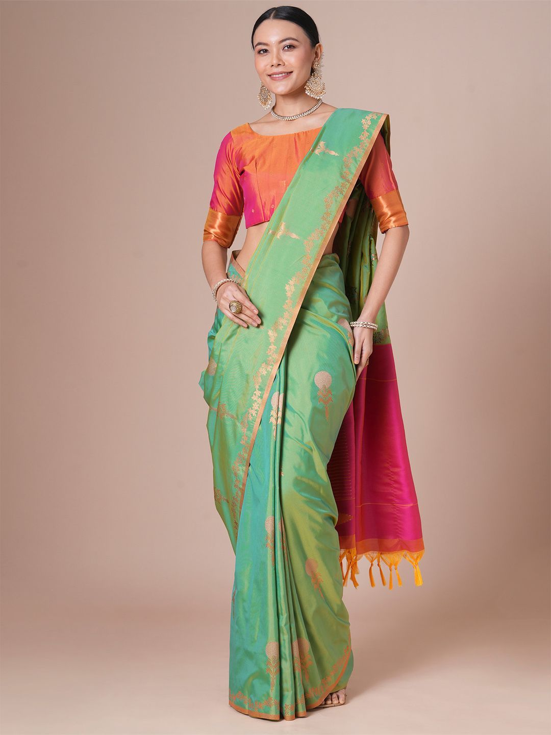 House of pataudi Woven Design Pure Silk Jamdani Saree With Blouse Piece