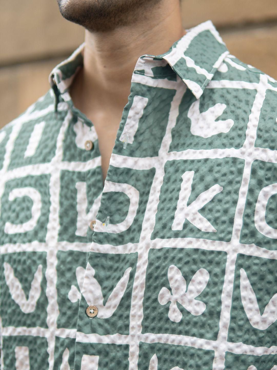 Powerlook Geometric Printed Short Sleeves Shirt